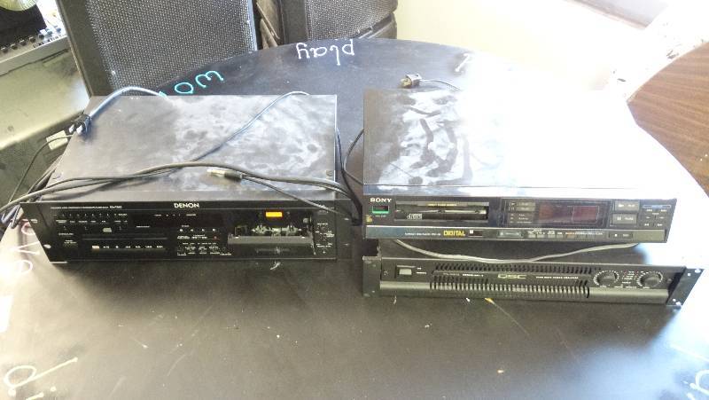 lot 375 image: Lot of electrical misc & wire Sony, front is broken, denon  CDcassette combo player DN-T620, QSC PL325 power lite 3 25000 watt power amplifier.