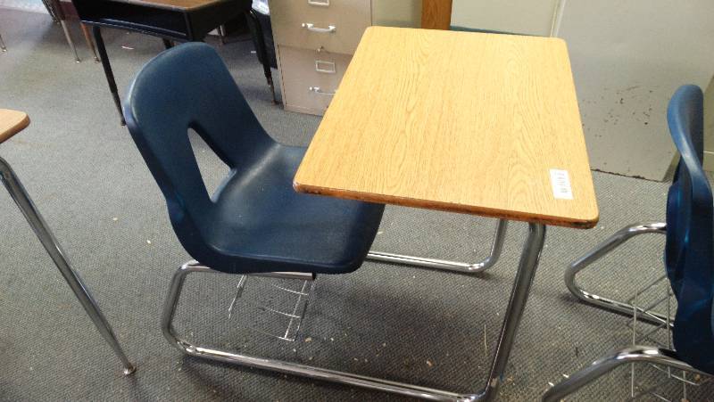 lot 390 image: Child desk wunder seat storage.