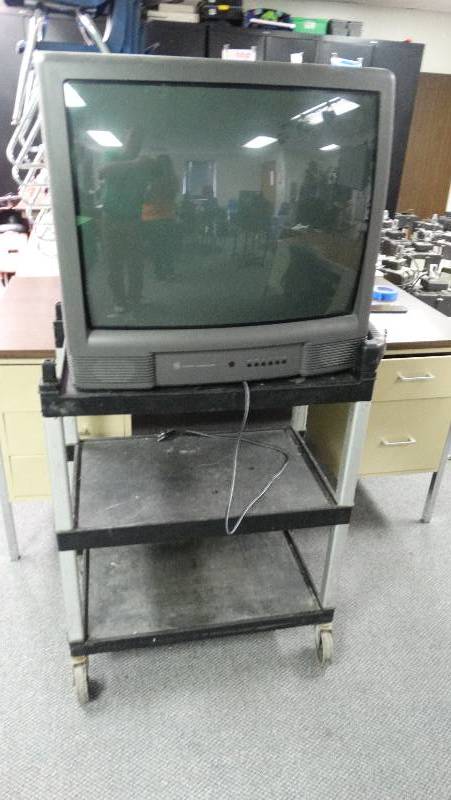 lot 436 image: Media cart wG.E. TV.
