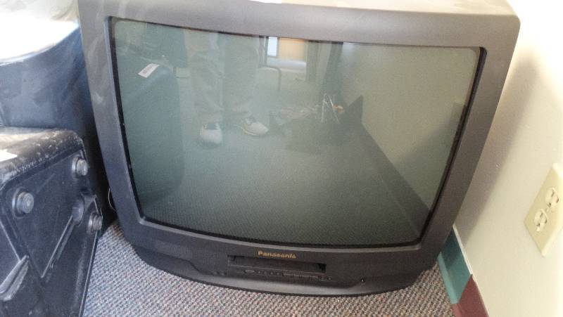 lot 361 image: Lot of 3 big back TVs Panasonic wVHS player.