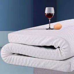 lot 20176 image: Perlecare mattress topper full (a little dirty)
