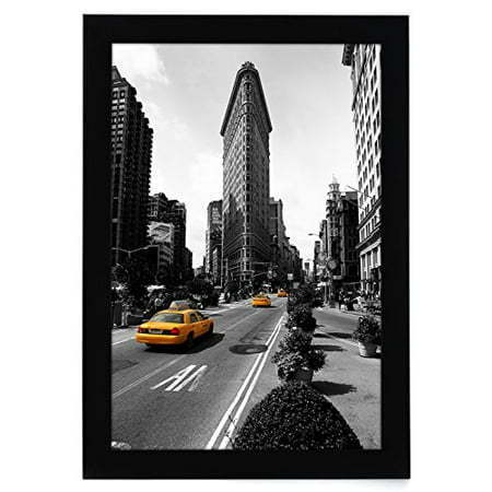 lot 18866 image: Americanflat 11x17 Picture Frame