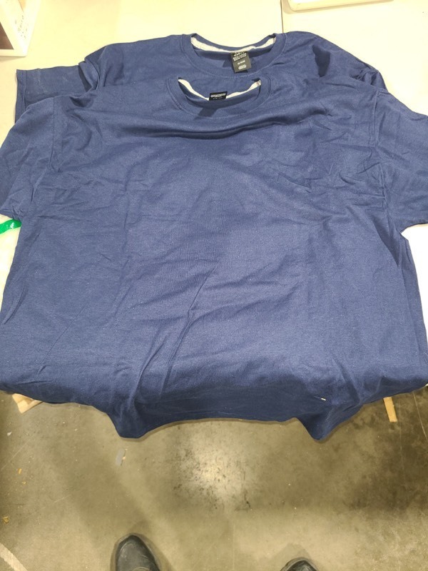 lot 20893 image: Hanes X-Temp Navy Blue XL set of 2