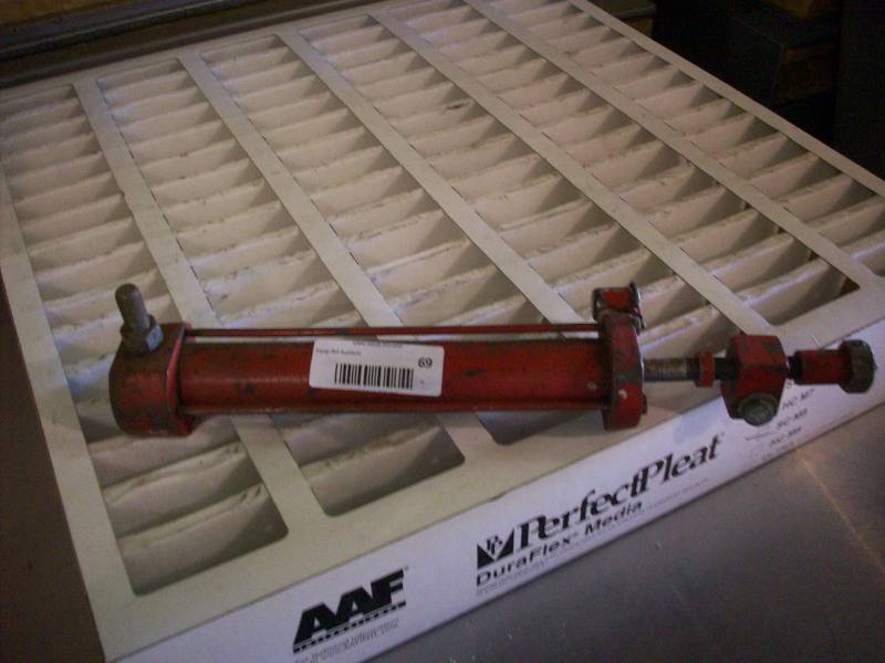 Horizontal band saw hydraulic cylinder rebuilt Genie's Surplus Online