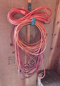 lot 3002 image: Extension Cords