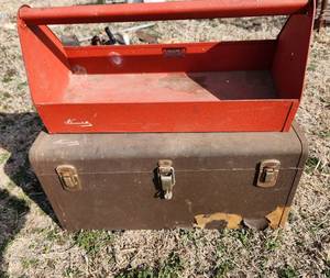 lot 3015 image: Kennedy Toolbox and Kennedy Tote Tray