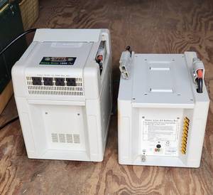 lot 3041 image: Home Solar 1800 System, Home Solar Kit Battery Box and Solar Panel