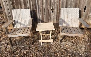 lot 1003 image: 2 Wood American Flag Chairs and Matching Side Table