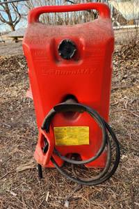 lot 1018 image: Flo N Go DuraMax Plastic Portable Fuel Container 14 gal