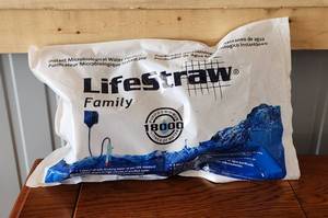 lot 4013 image: LifeStraw Portable Instant Microbiological Water Purifier - NEW