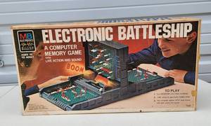 lot 4060 image: Vintage Electronic Battleship Computer Memory Game
