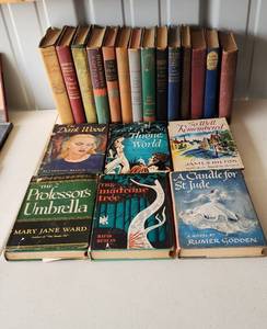 lot 4115 image: Books