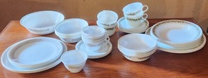 lot 6012 image: Corelle Dishes