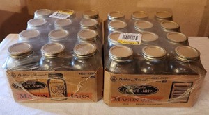 lot 6021 image: (24) Golden Harvest Quart Canning Jars