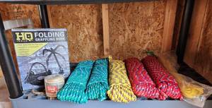 lot 2022 image: Folding Grappling Hook NEW and Rope