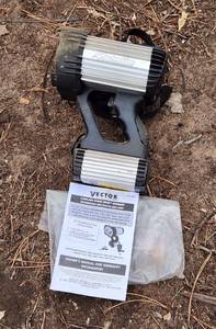 lot 2150 image: Vector Rechargeable Flashlight VEC120FS