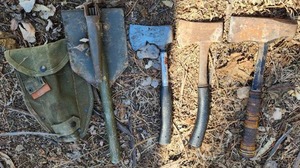 lot 2067 image: Military Shovel and 3 Axes