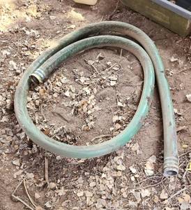 lot 2095 image: 3 Hose Approx 14Ft