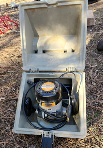 lot 2108 image: Craftsman Double Insulated Router