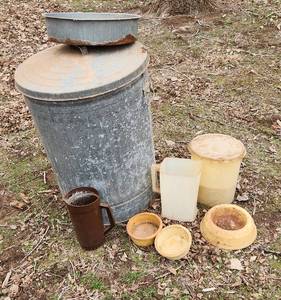 lot 2125 image: Galvanized Trash Can and Plastic Containers used for mixing Chemicals