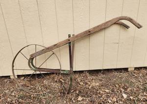 lot 2140 image: Antique Farm Plow