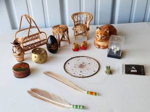 lot 4139 image: Collectibles