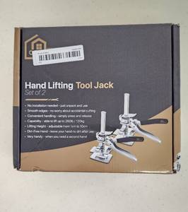 lot 4169 image: Hand Lifting Tool Jacks Set of 2