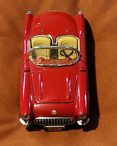 lot 4186 image: 1967 Chevy Corvette Model Car