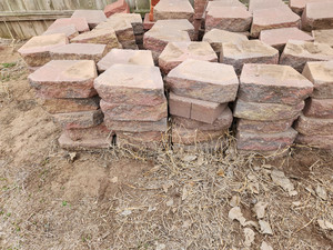 lot 9001 image: Lot of 20 Edging Stones