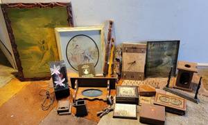 lot 6059 image: Wood and Vintage Decor - Needs Cleaned, but cool stuff