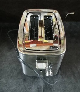 lot 3561 image: Hamilton Beach 2 Slice Toaster with Extra-Wide Slots Black 22217