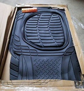 lot 3566 image: Motor Duty Heavy Duty Mats 3 Pack
