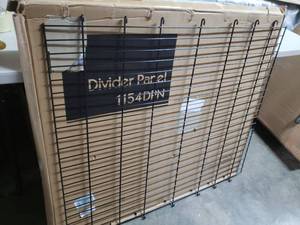 lot 2913 image: 41x35 Metal Grate