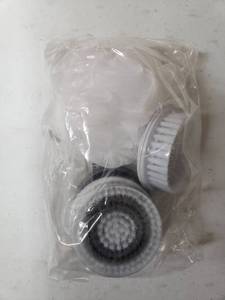 lot 8265 image: &nbspBlushly Body Cleansing Brush S4 Attachment
