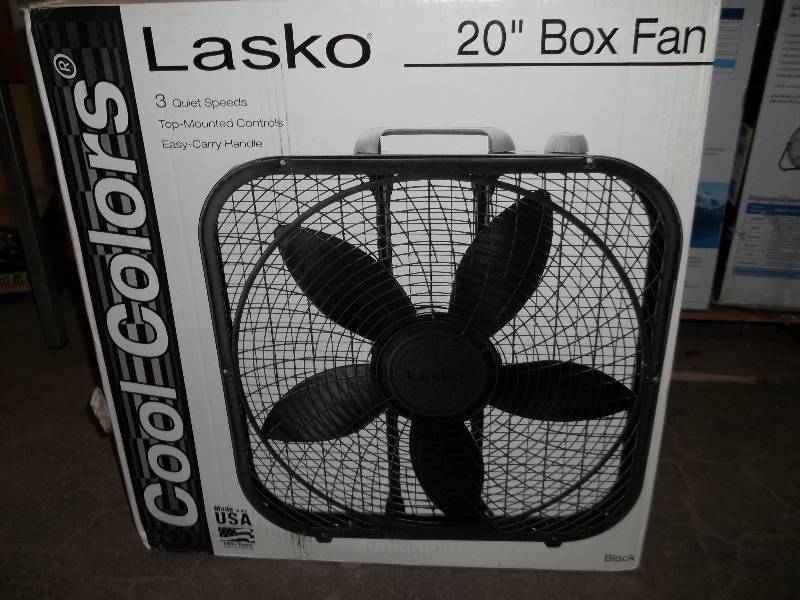 lot 2008 image: LASKO 20 BOX FAN Model# B20301
