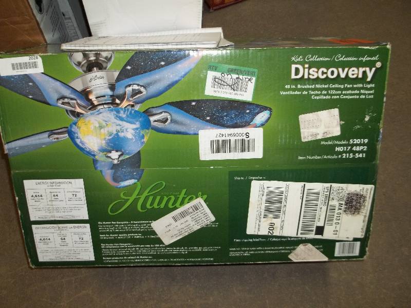 lot 2028 image: DISCOVERY 48 IN. INDOOR BRUSHED NICKEL CEILING FAN WITH LIGHT KIT