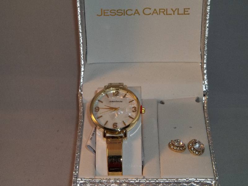 lot 2041 image: Jessica Carlyle watch set