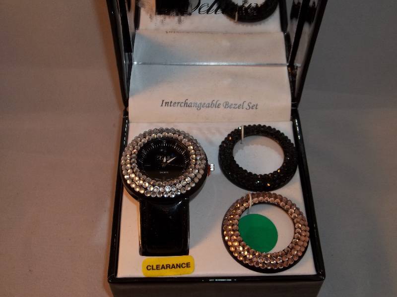 lot 2049 image: Xclusive watch set