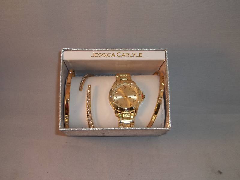 lot 2065 image: Jessica Carlyle watch set