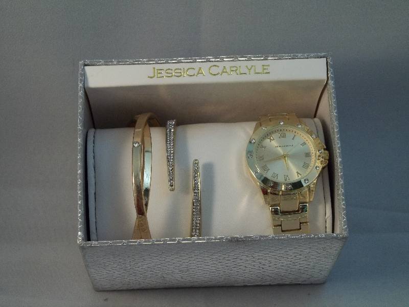 lot 2068 image: Jessica Carlyle watch set