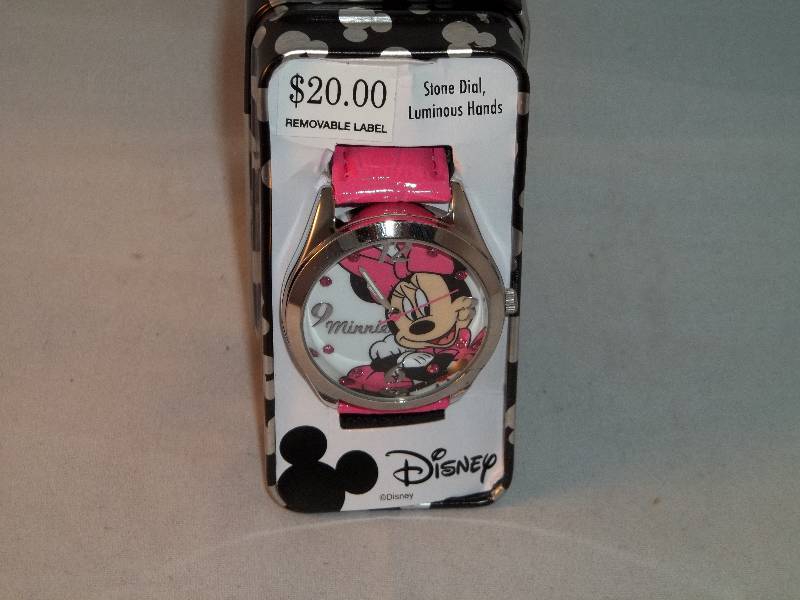 lot 2073 image: Disney Minnie Mouse watch