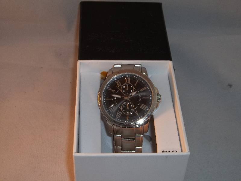 lot 2080 image: silver watch