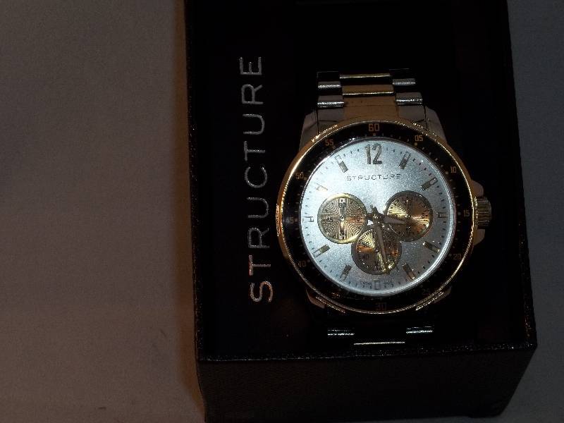 lot 2101 image: Structure watch