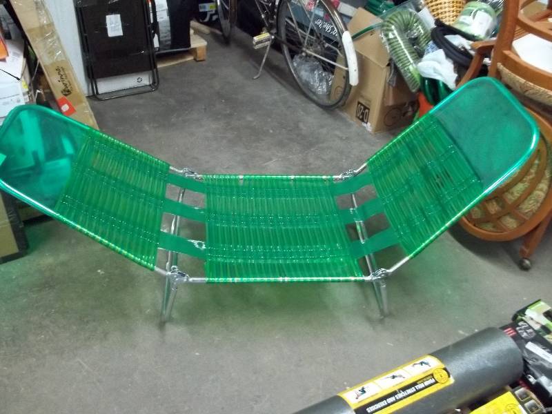 lot 2149 image: sun chair