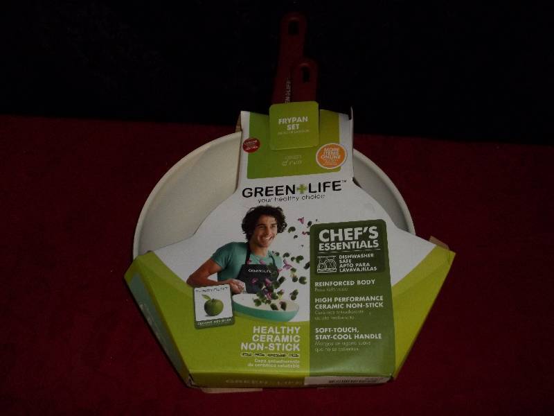 lot 2223 image: GreenLife Healthy Ceramic Diamond Reinforced Non-Stick Soft Grip Frypan
