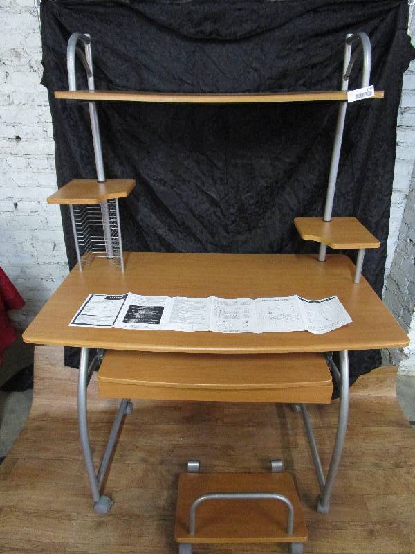 lot 2342 image: Computer Desk