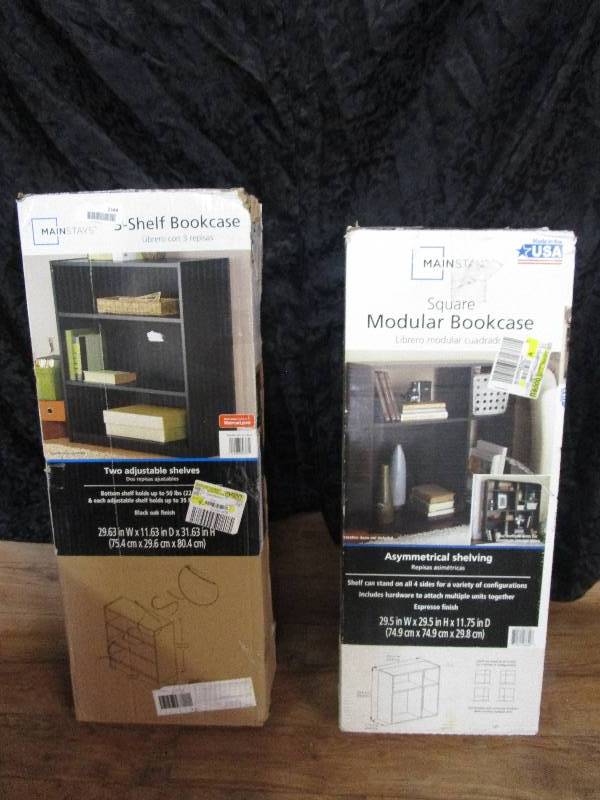lot 2344 image: bookcase lot