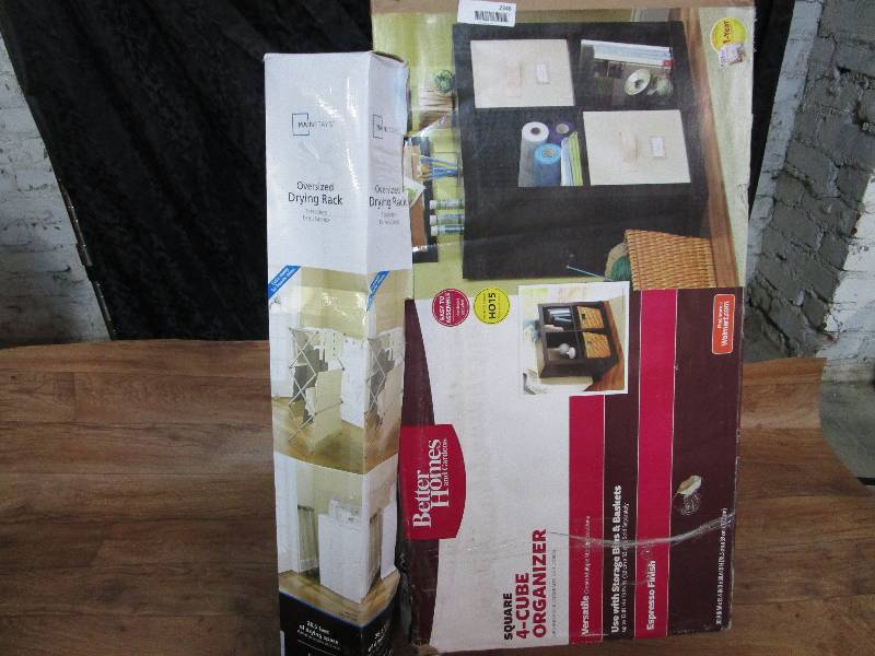 lot 2346 image: cube organizer