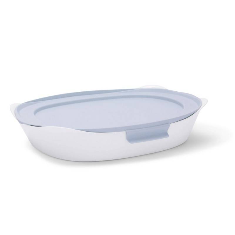 lot 39253 image: Rubbermaid DuraLite Bakeware 9 x13 Rectangle Baking Dish White