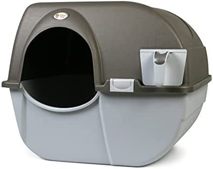 lot 31961 image: Omega Paw NRA15 Self Cleaning Litter Box Regular Size,Grey